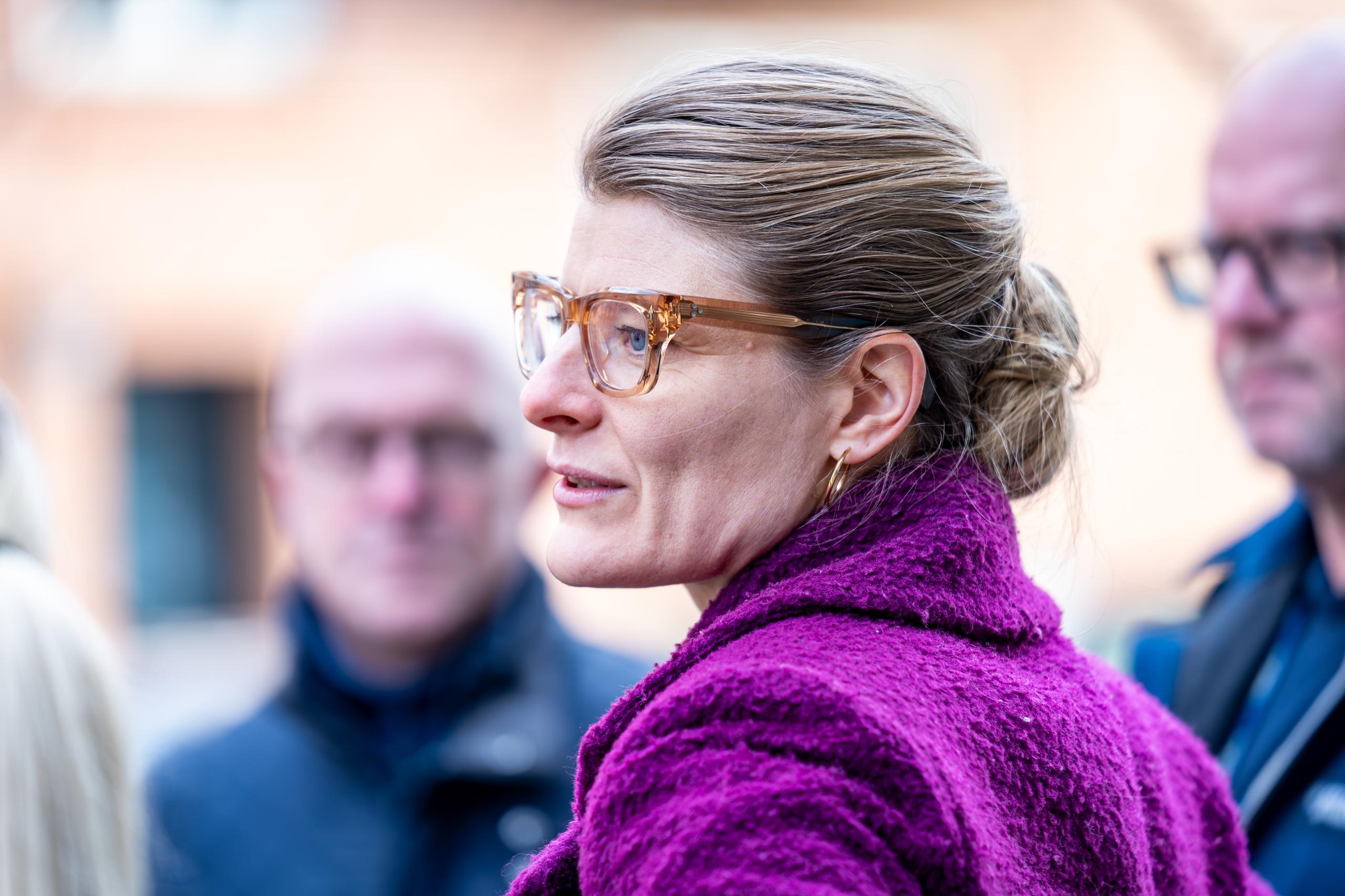 Skatteminister Ane Halsboe-Jørgensen var også med kiosktilsynet i København. Foto: Martin Kubert, Skatteministeriet. 